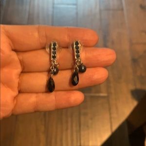 SWAROVSKI black crystal/grey beads pierced earring